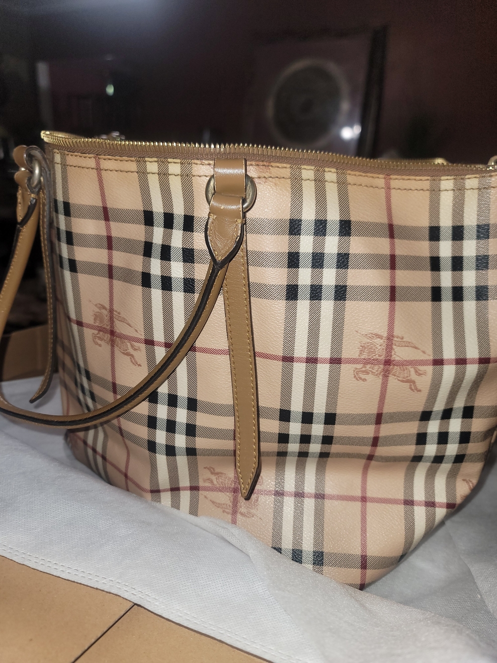 Burberry Tote/ Weekender Bag With Authentication Paper
